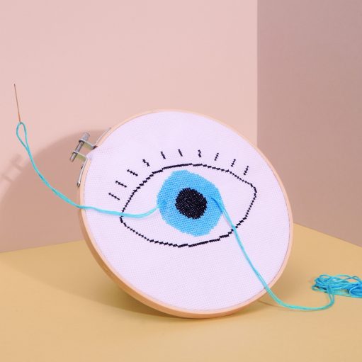 dystitchi-eye_1_.jpg